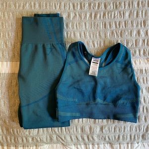 GYMSHARK GEOSEAMLESS SET